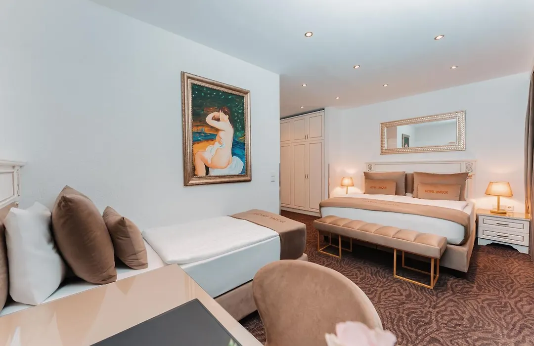 Hotel Unique Dortmund Hauptbahnhof-1